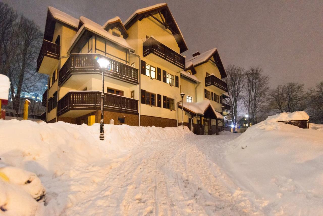 Szklarska Poreba Dwupoziomowy, Duzy Apartament Z Garazem I Sauna ภายนอก รูปภาพ